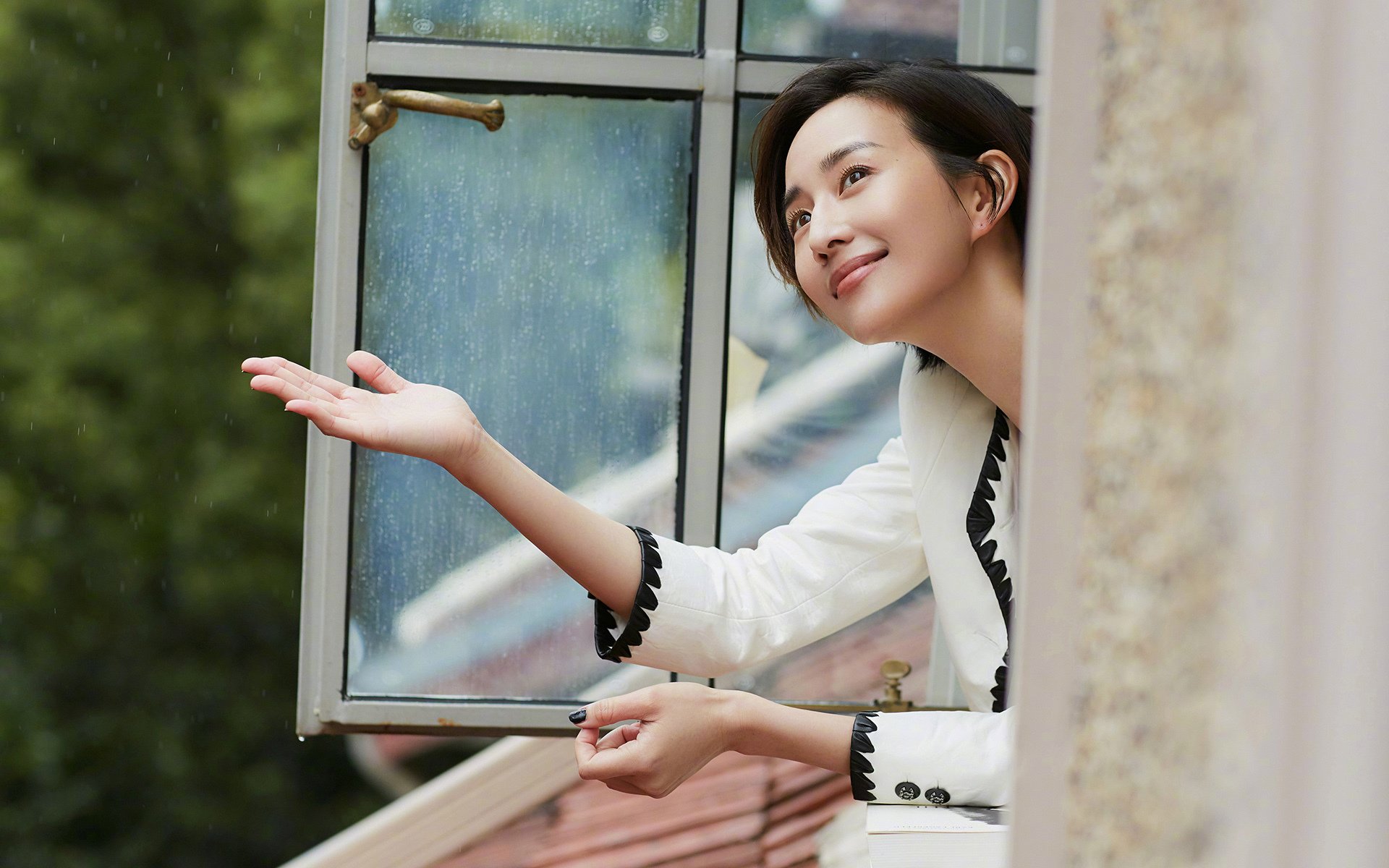 爱游戏体育app-张伟丽表示将用行动回应外界期待，张伟丽最新消息回国了吗