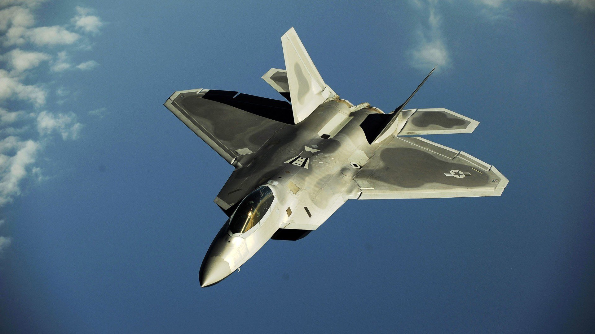 水球比赛比利时男队防守严密,比利时队放水